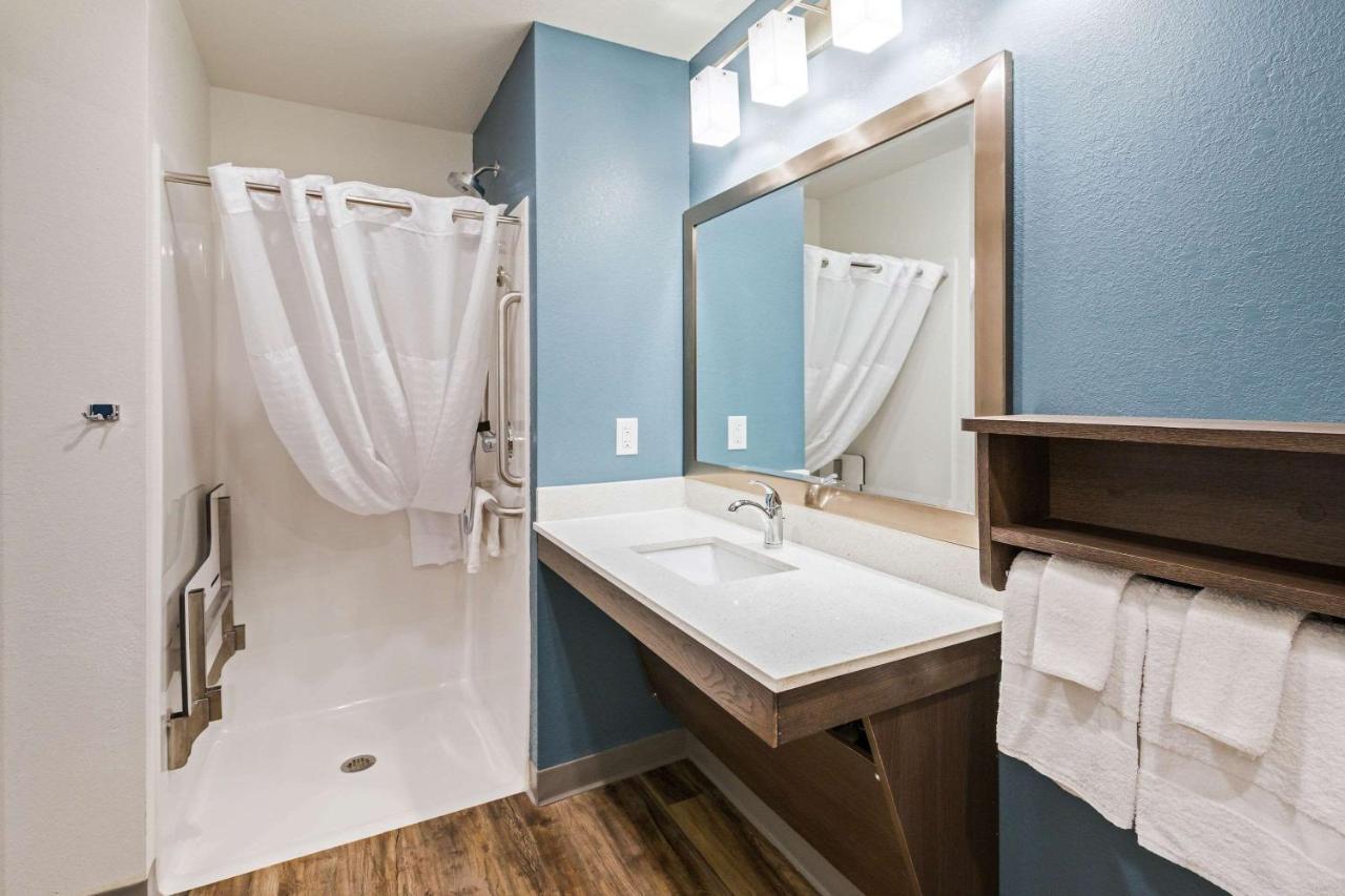 Woodspring Suites Davenport Quad Cities מראה חיצוני תמונה